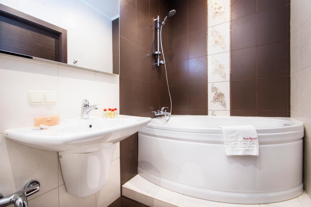 Отель BonApart Hotel Киев-36