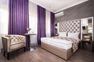 Отель BonApart Hotel Киев Апартаменты бизнес-класса-1